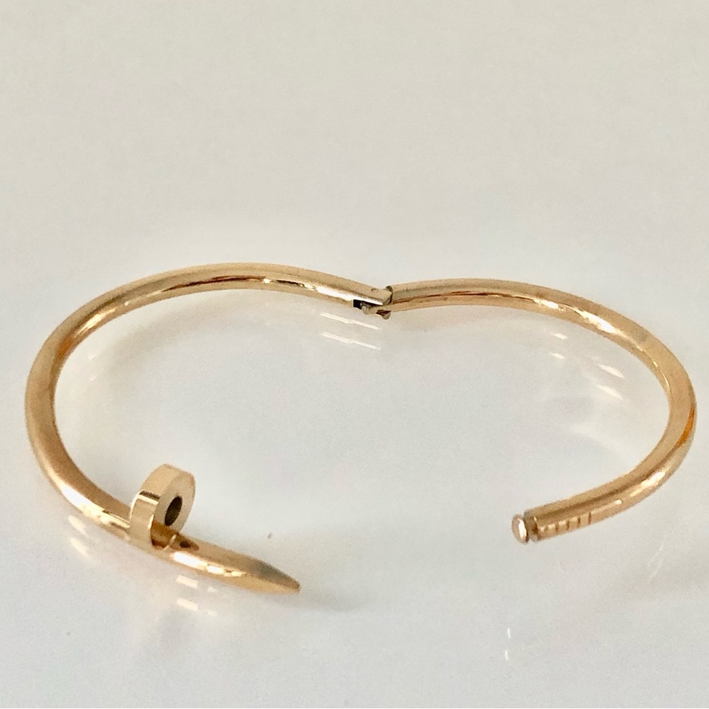 Gold Nail Bracelet Classic Model - Picture 4 of 9